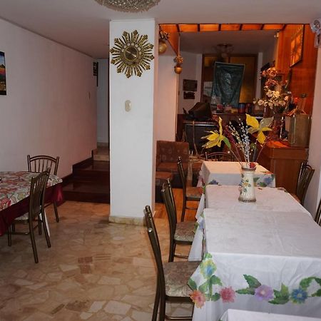 Hostal Camiluz Nazca Exterior photo