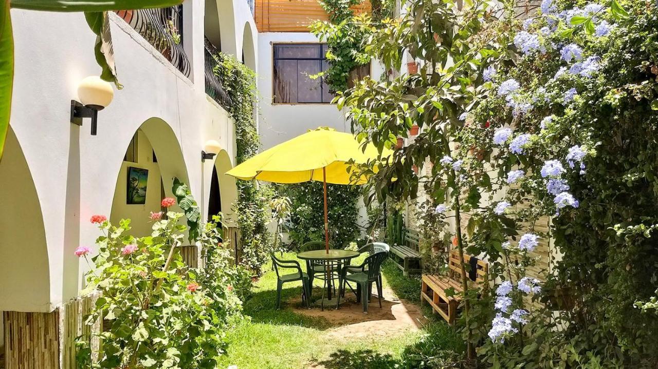 Hostal Camiluz Nazca Exterior photo