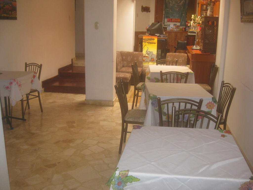 Hostal Camiluz Nazca Exterior photo