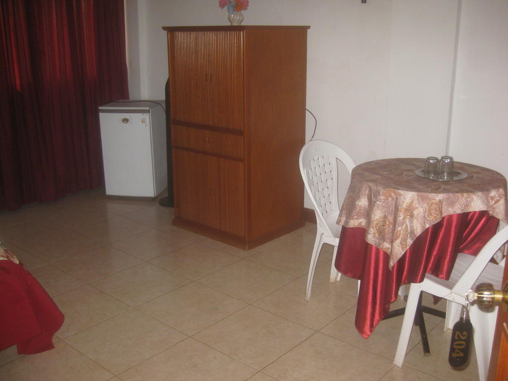 Hostal Camiluz Nazca Exterior photo